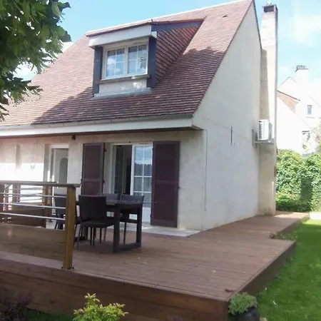 Hébergement de vacances Maison*jardin*2 Min à Pied Du Centre Historique *